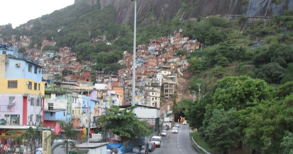 favela brazil bomb life  8