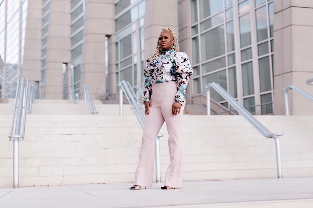 claire-sulmers-fashion-bomb-daily-best-african-american-fashion-blogger-celebrity-style-pink-pants-printed-shirt-nobody-jones