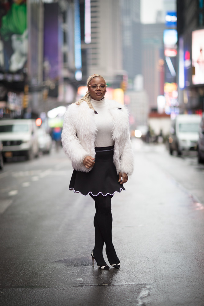 4-claire-sulmers-wearing-a-zara-turtleneck-kenzo-scuba-skirt-and-gianvito-rossi-black-and-white-pumps-chanel