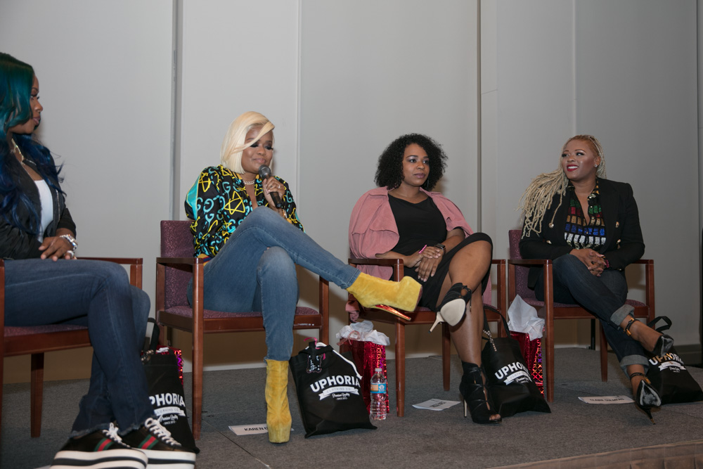 89-claire-sulmers-fashion-bomb-daily-breaking-boundaries-at-nyu-with-remy-ma-karen-civil-and-crissle