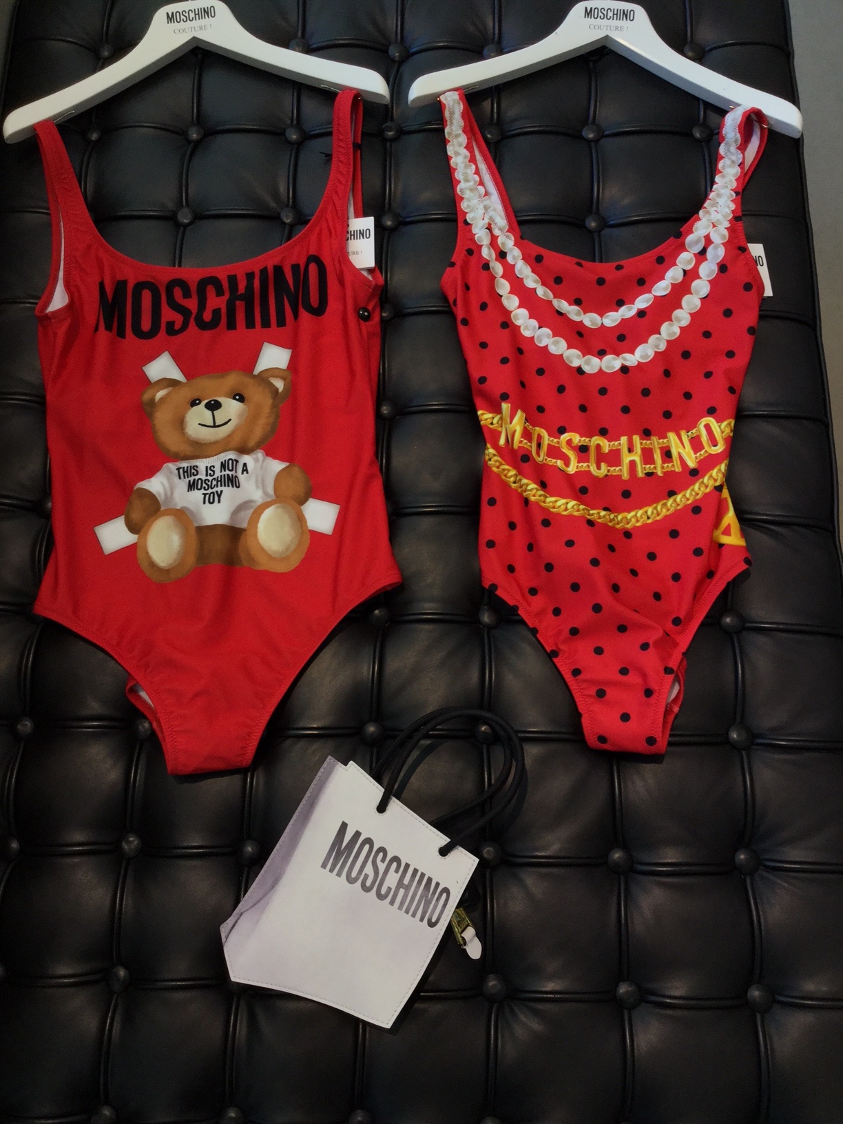 3-moschino-4th-of-july-looks